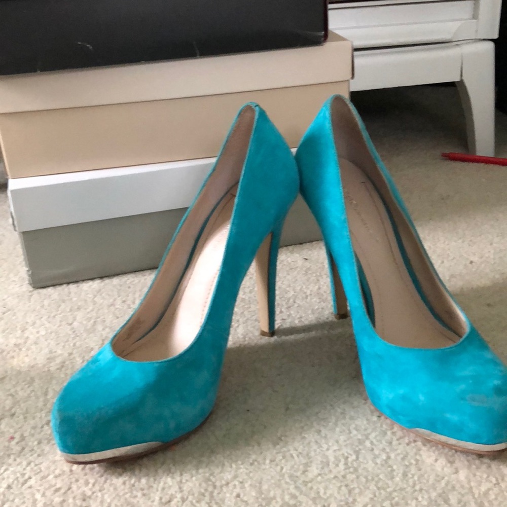 Turquoise pumps - Picture 2 of 2